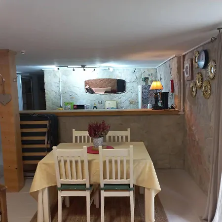 The Hideaway Studio Apartament
